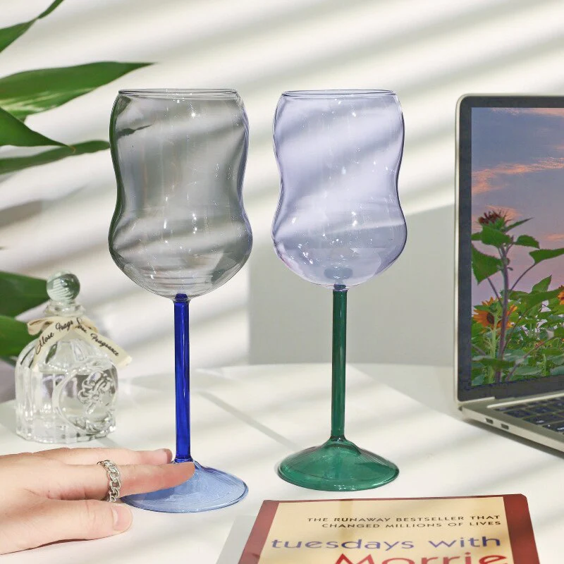 2-toned Chubby Wine Glass - Image 3