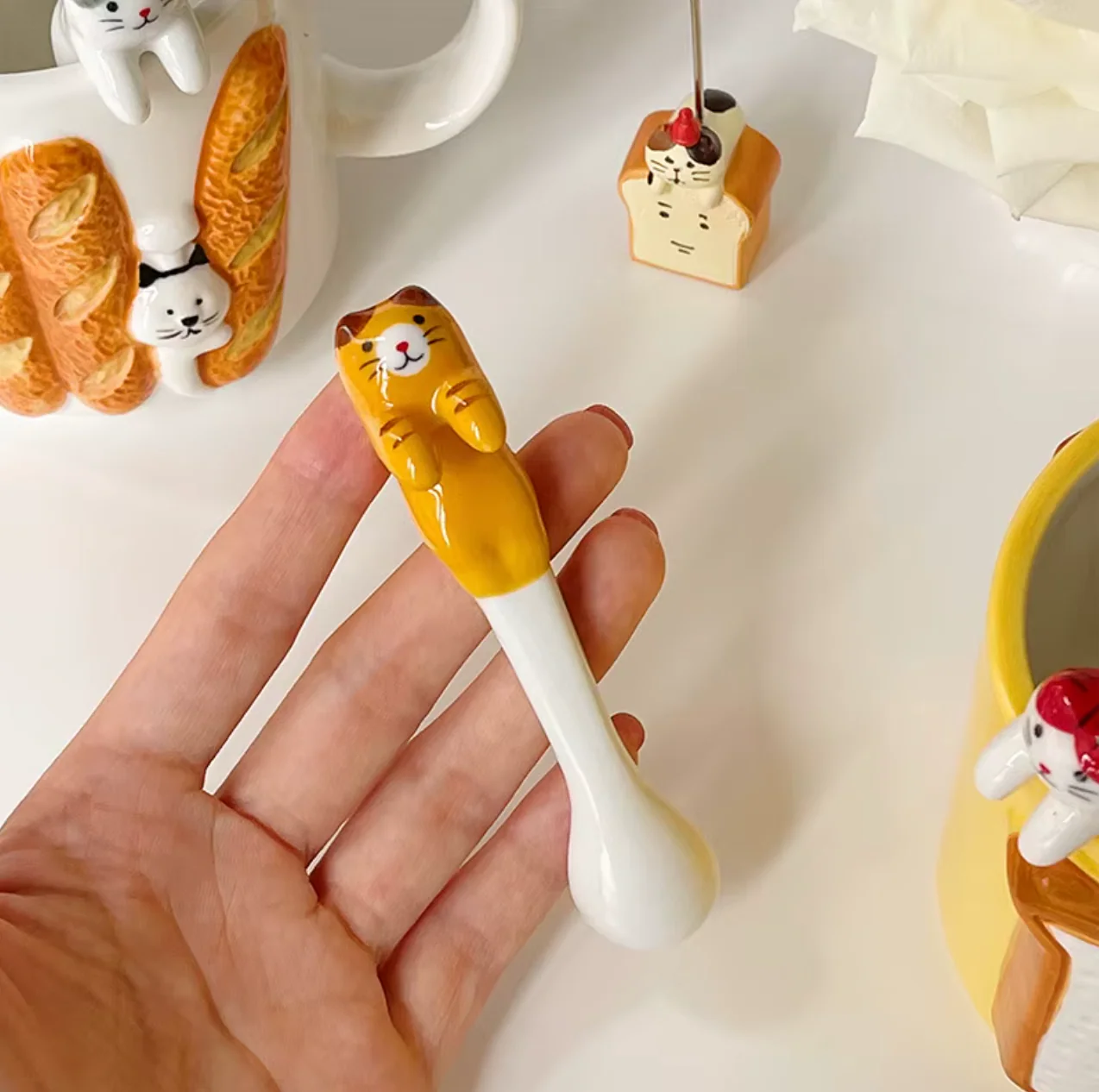 5-Piece Ceramic Cartoon Cat Spoons Set - Image 4