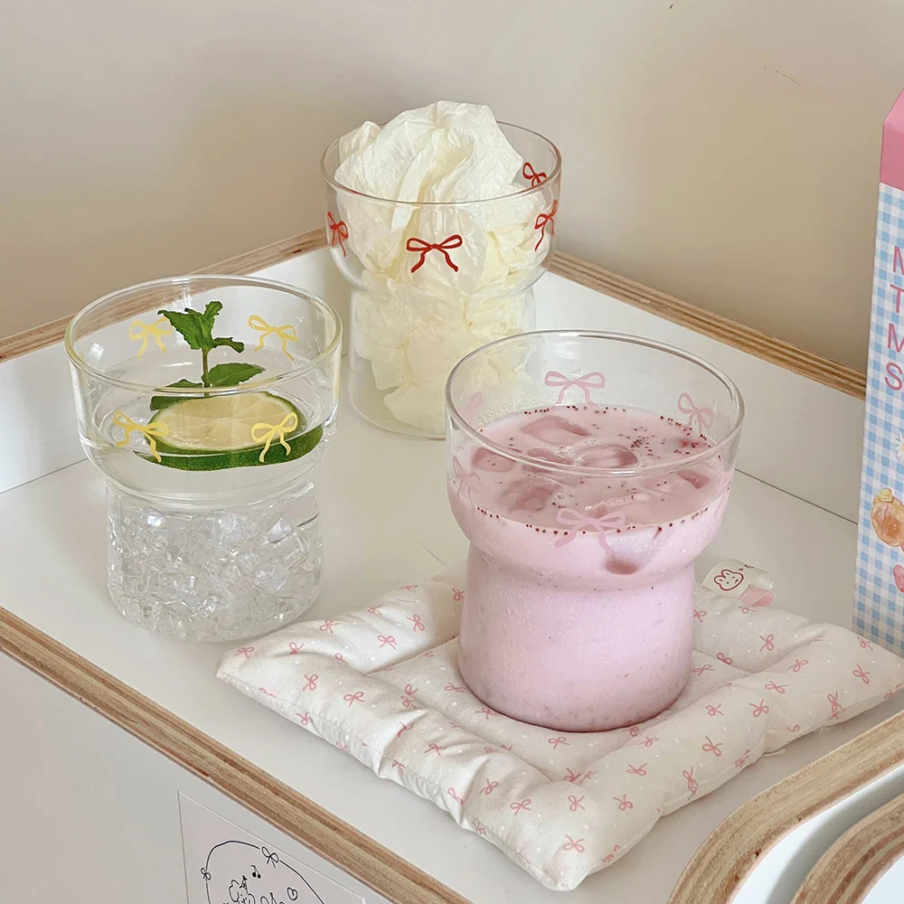 Bow Print Glass Cup
