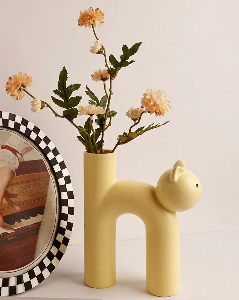 Ceramic Cat Vase - Image 3