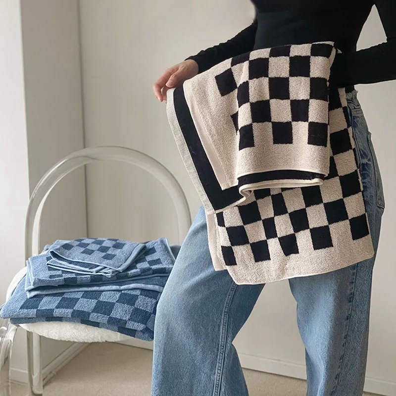 Checkerboard Towels - Image 3