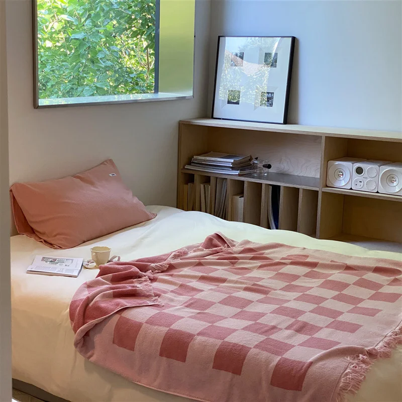 Checkered Single Layer Blanket - Image 6
