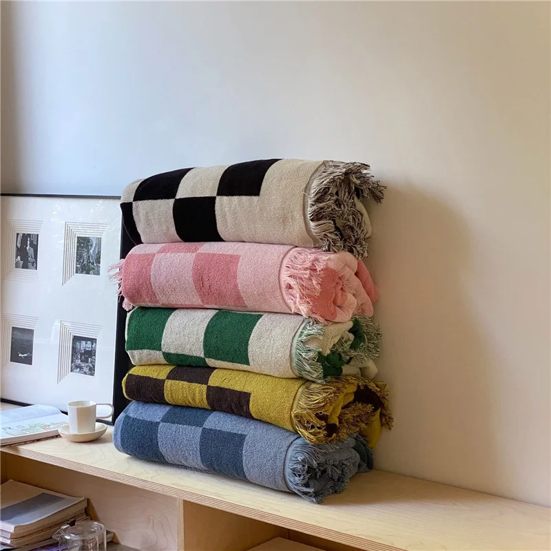 Checkered Single Layer Blanket - Image 7