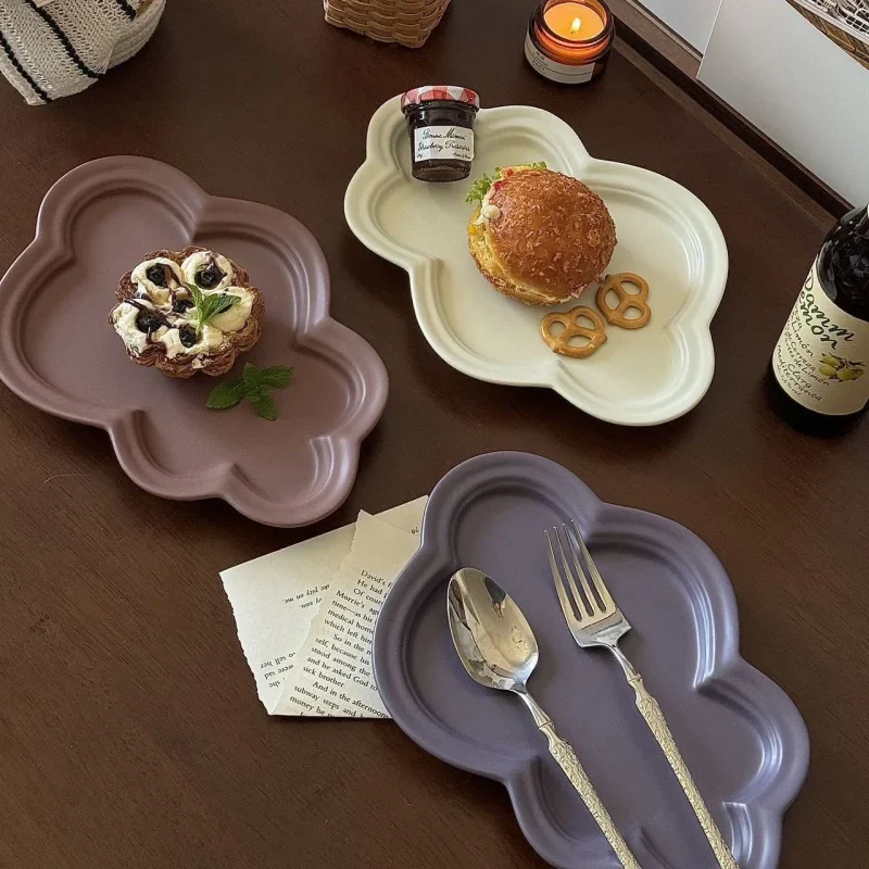 Cloud-Shaped Ceramic Plate – Cute Tableware for Snacks & Decor - Image 4