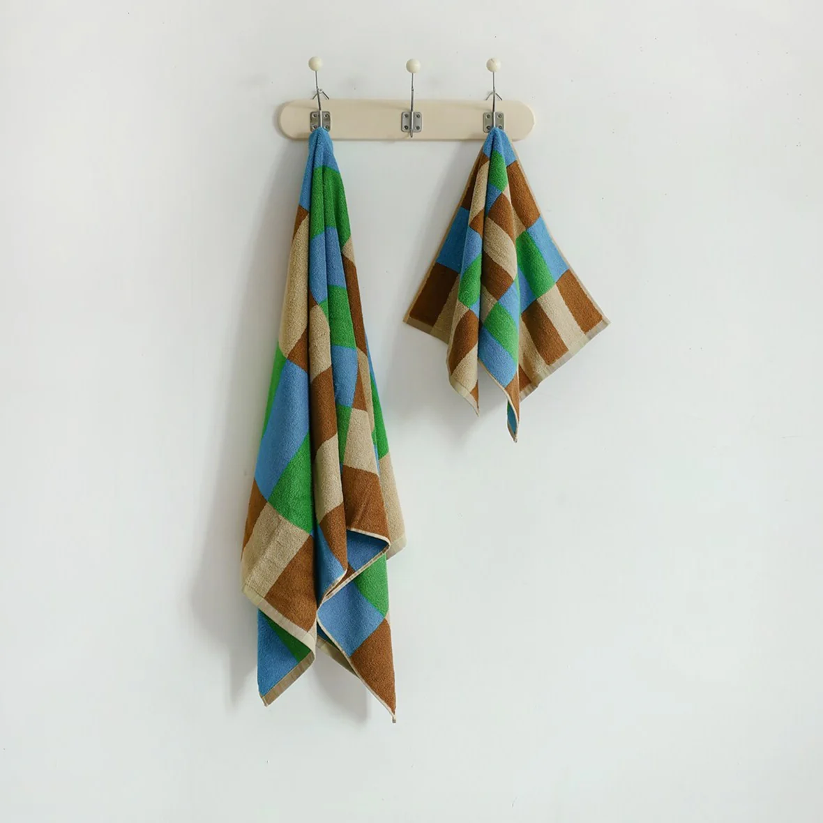 Colour Block Towels - Small Tile - Image 12