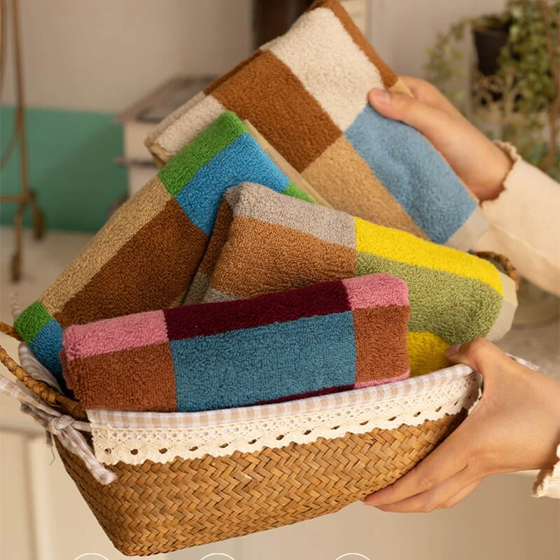 Colour Block Towels - Small Tile - Image 4