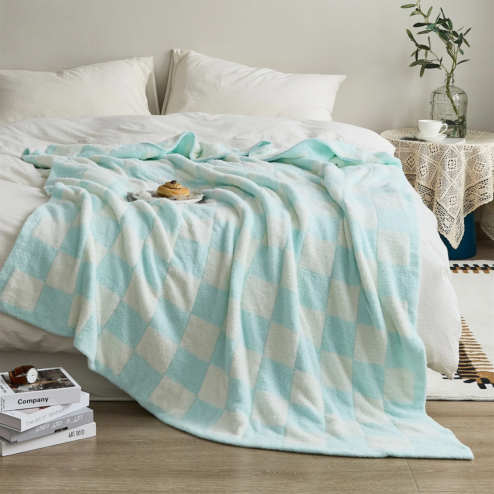 COLOURFUL CHECKERBOARD THROW - Image 8