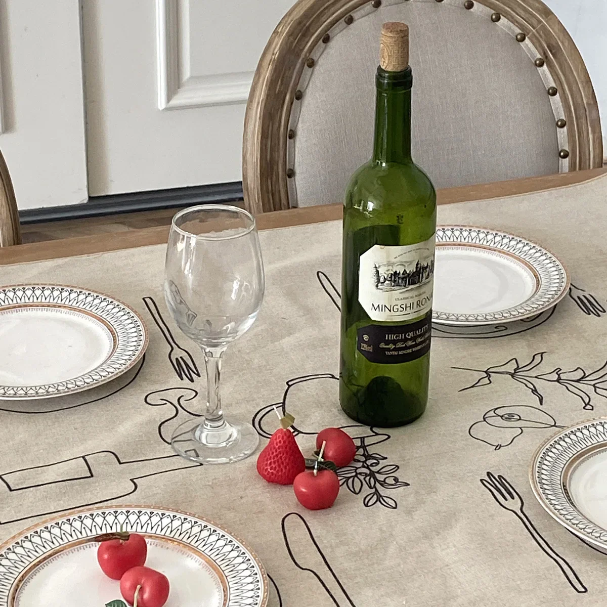 Creative Cotton Linen Tablecloth with Sketch Design - Image 6