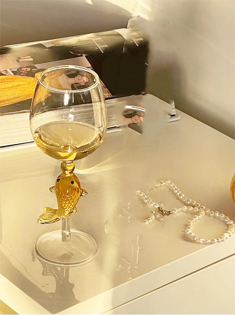 Creative New Year Goldfish Handle Wine Glass - Image 6