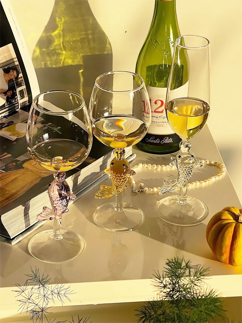 Creative New Year Goldfish Handle Wine Glass - Image 7