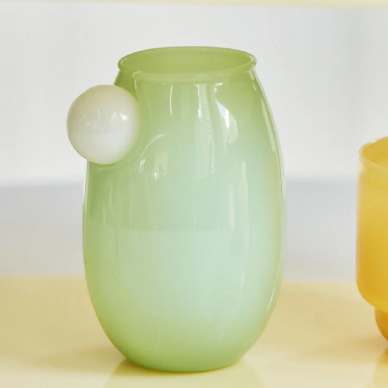 Crushed Glass Cup with Globe - Image 7