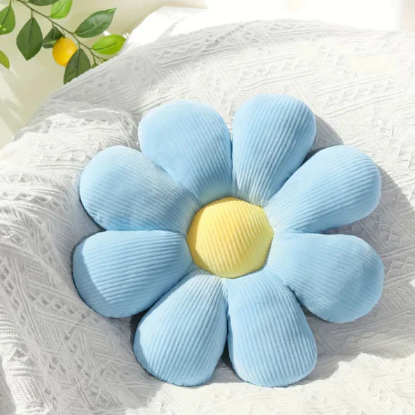 Daisy Plush Cushion - Image 11