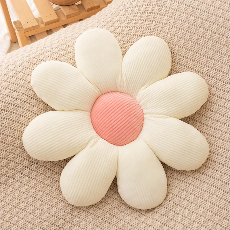 Daisy Plush Cushion - Image 20