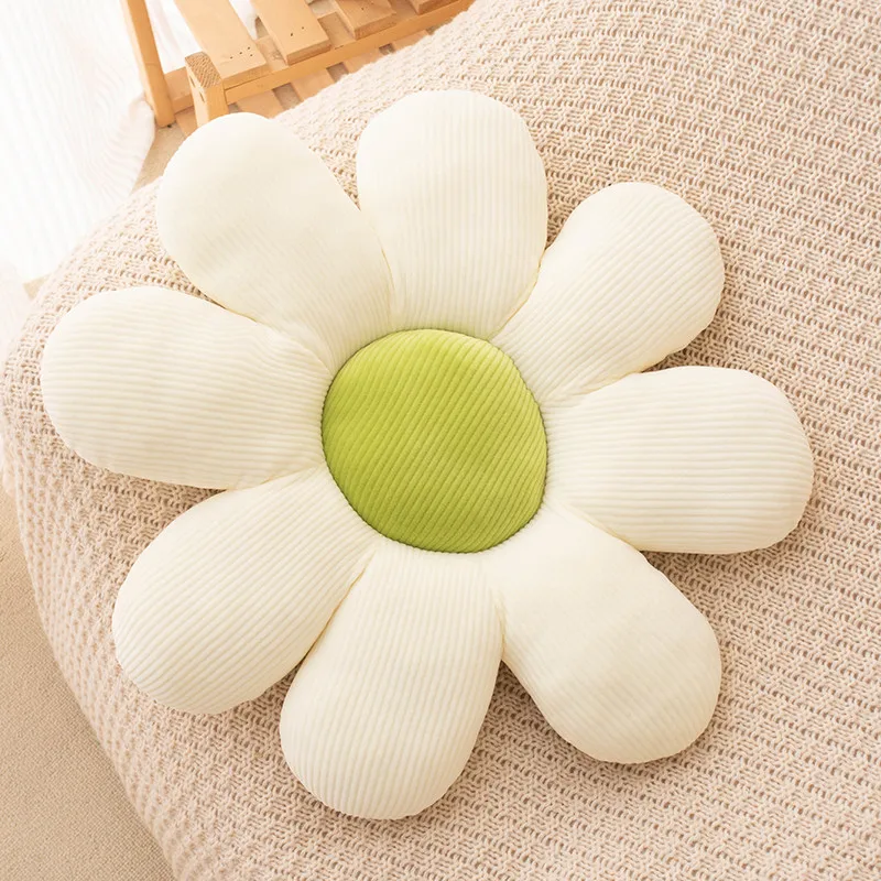 Daisy Plush Cushion - Image 23