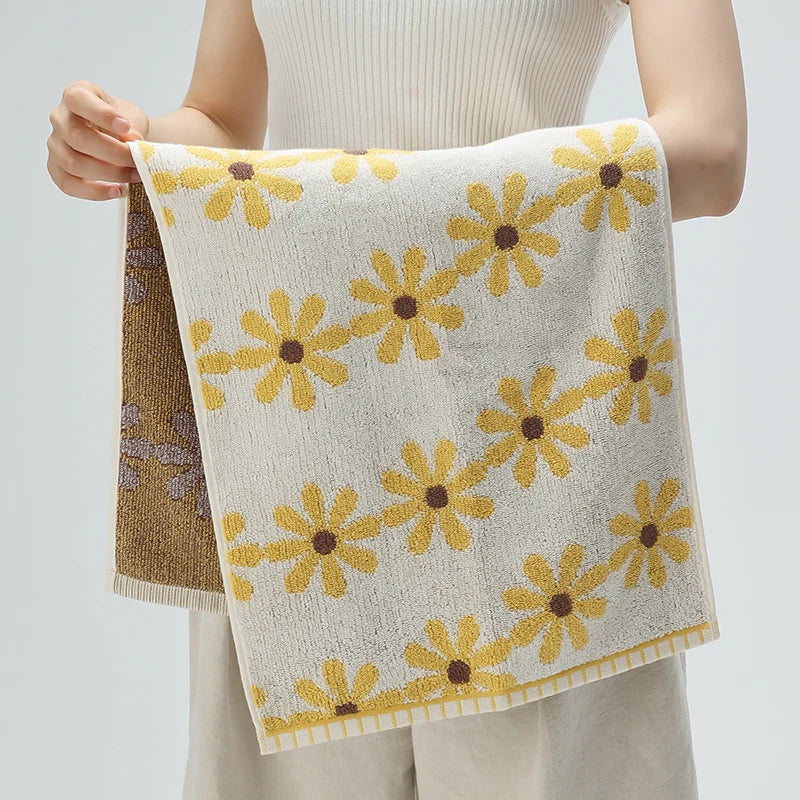 Daisy Towel - Image 7