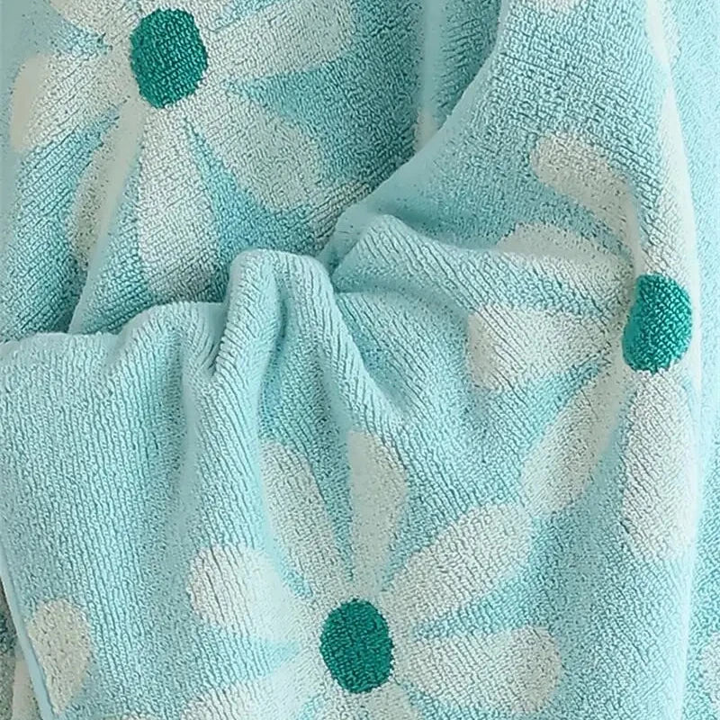 Daisy Towel - Image 9