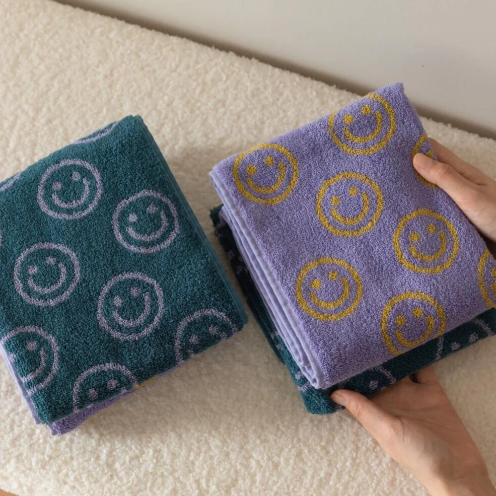 Double-sided Smiley Towel