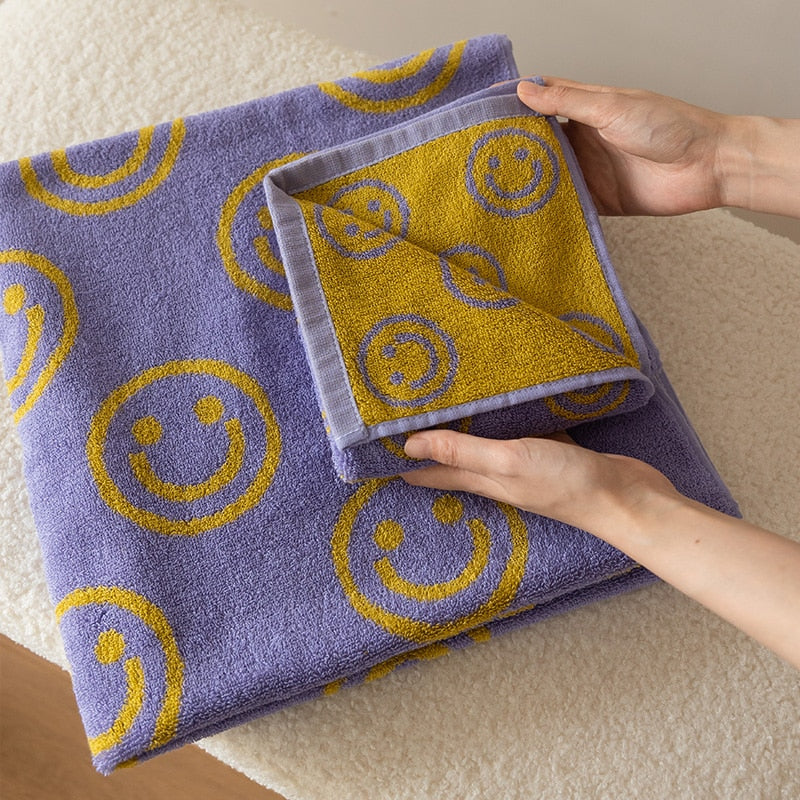 Double-sided Smiley Towel - Image 16