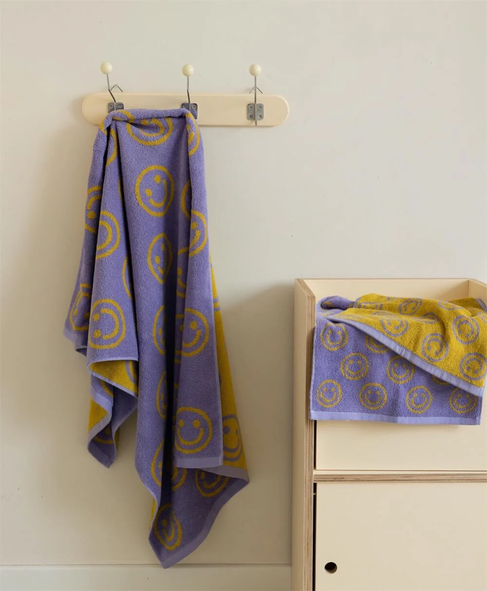 Double-sided Smiley Towel - Image 17
