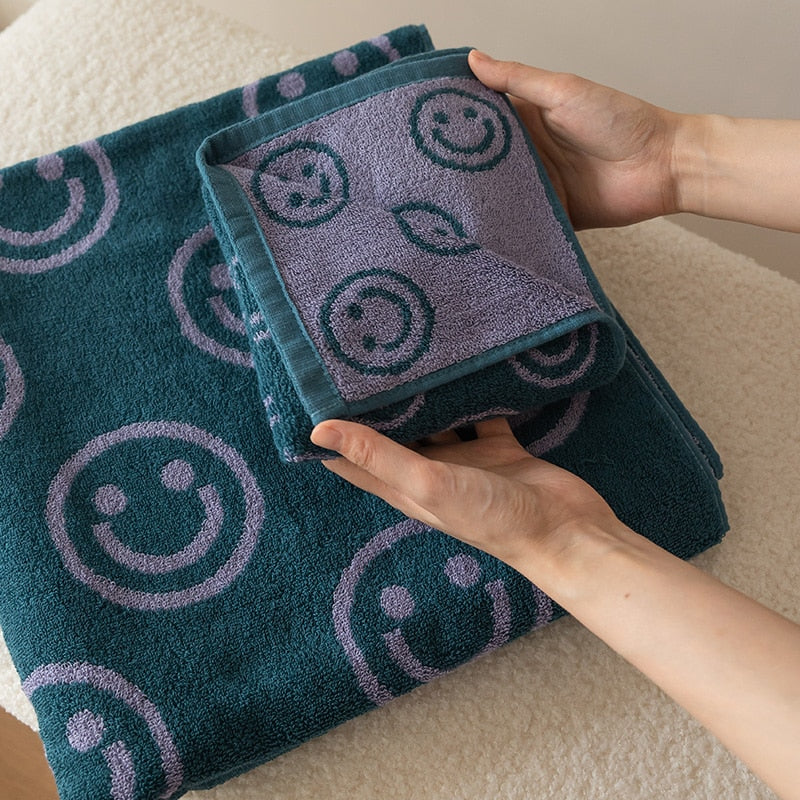 Double-sided Smiley Towel - Image 18