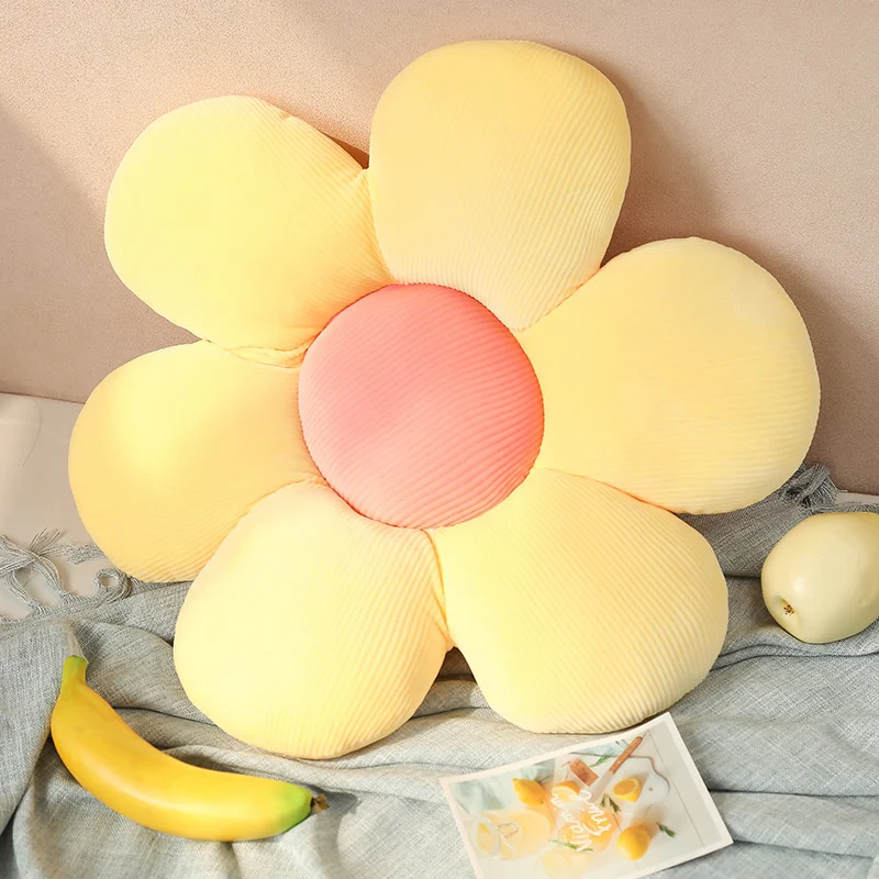 Fluffy Daisy Cushion - Image 12