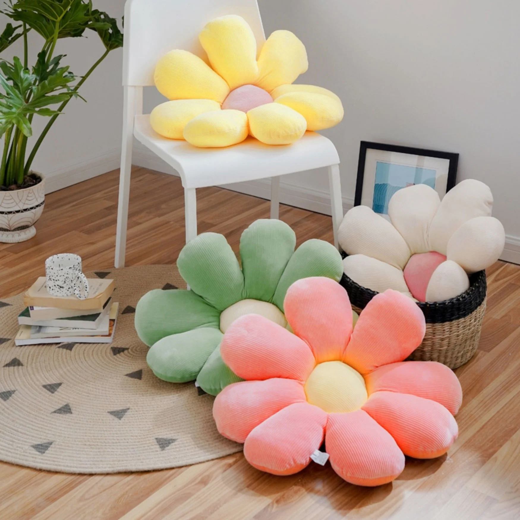Fluffy Daisy Cushion - Image 3