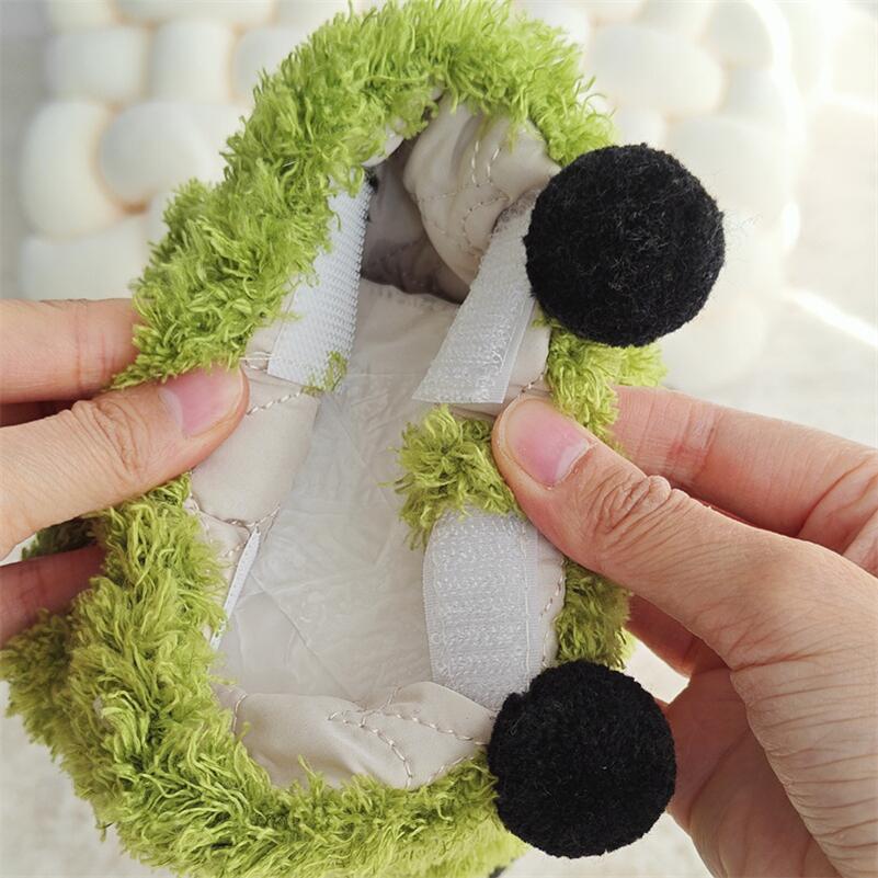 Fluffy Face Tissue Holder - Image 8