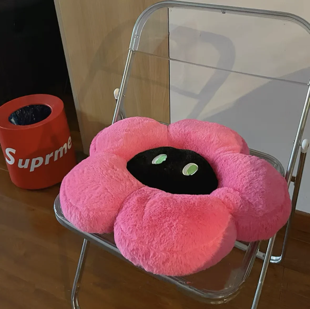 Fluffy Flower Cushion with Eyes - Image 13