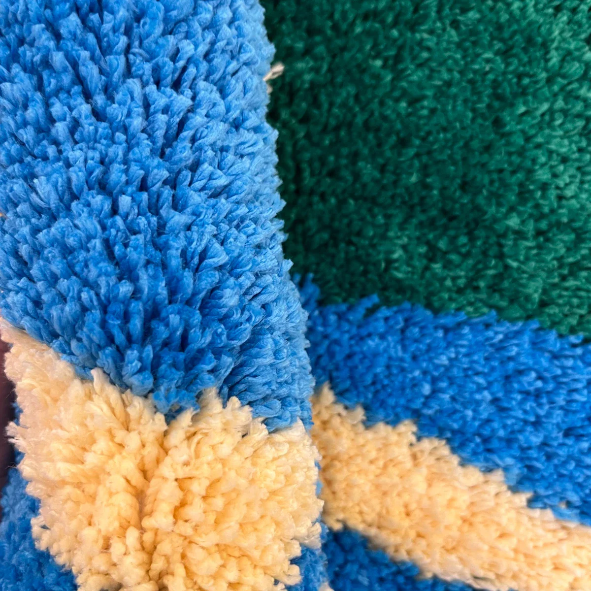 Frog River Tufted Rug - Image 5