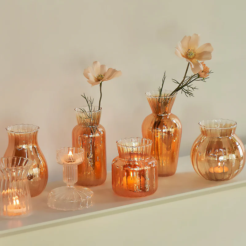Gold Coat Glass Vase - Image 3