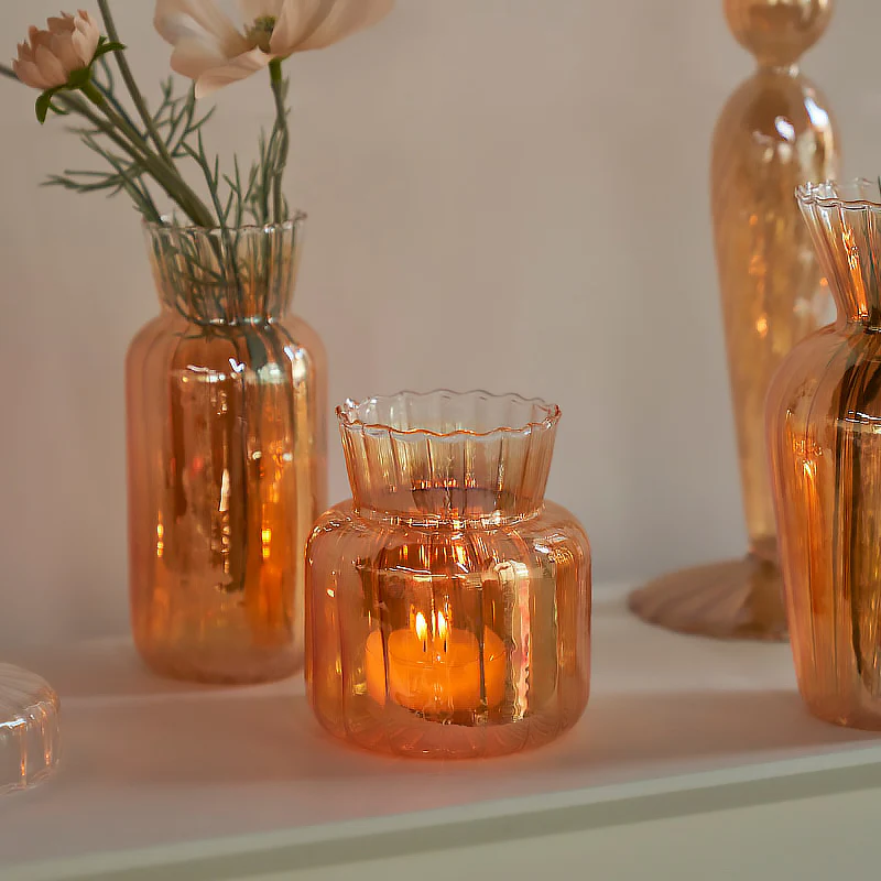 Gold Coat Glass Vase - Image 5