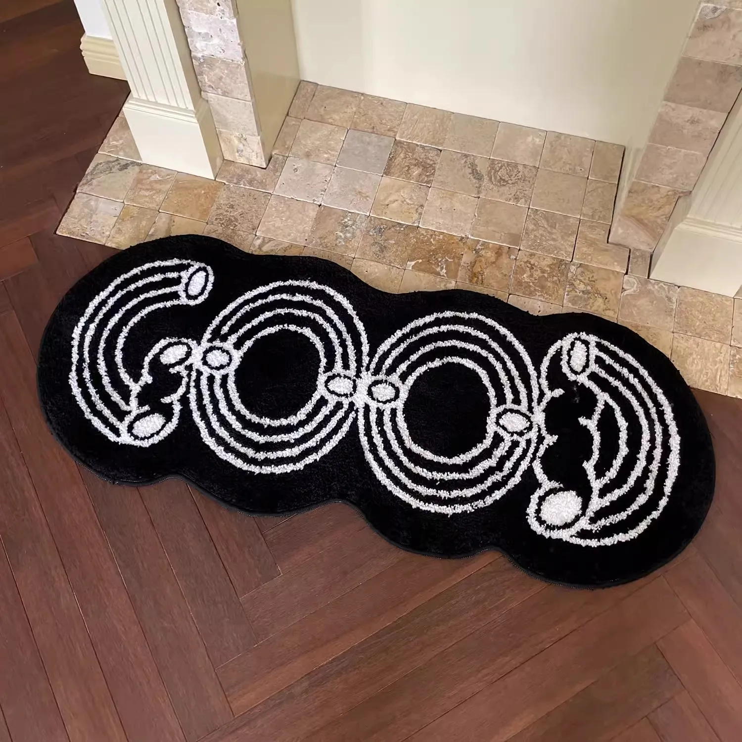 Good Rug - Image 3