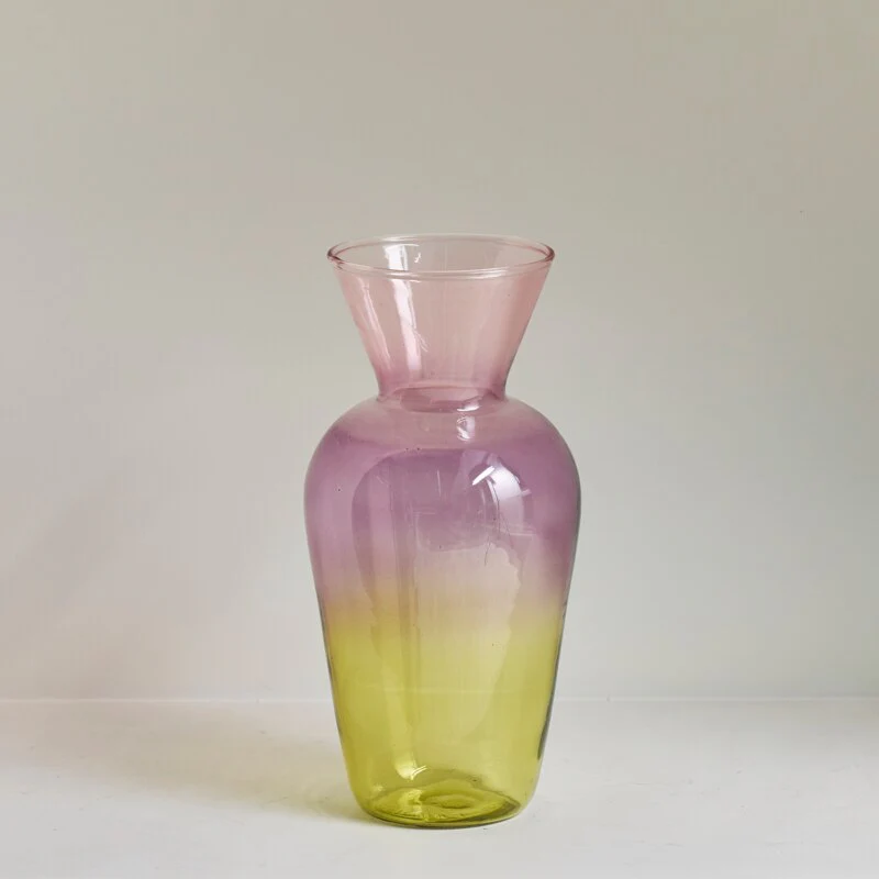 Gradient Coloured Glass Vase - Image 15