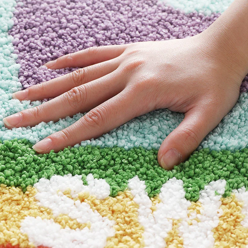 Heart-Shaped Rainbow Tufted Mat - Image 4