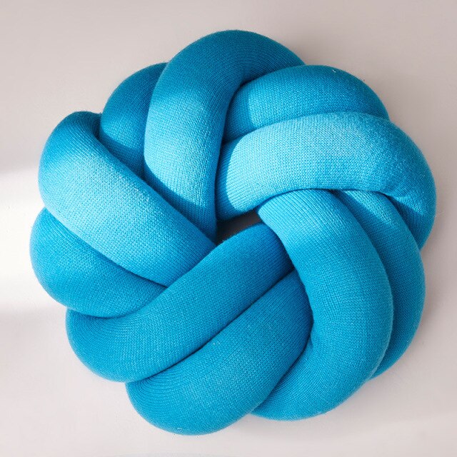 Knot Round Cushion - Image 10