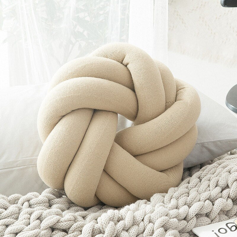 Knot Round Cushion - Image 3