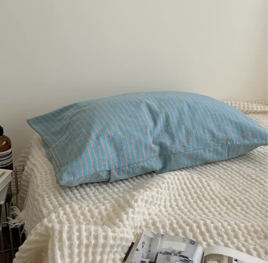 Modern Simple Striped Pillowcase - Image 7