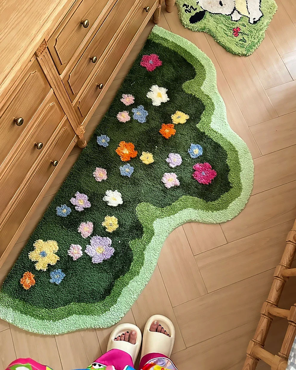 Moss and Floral Garden Rug - Image 3