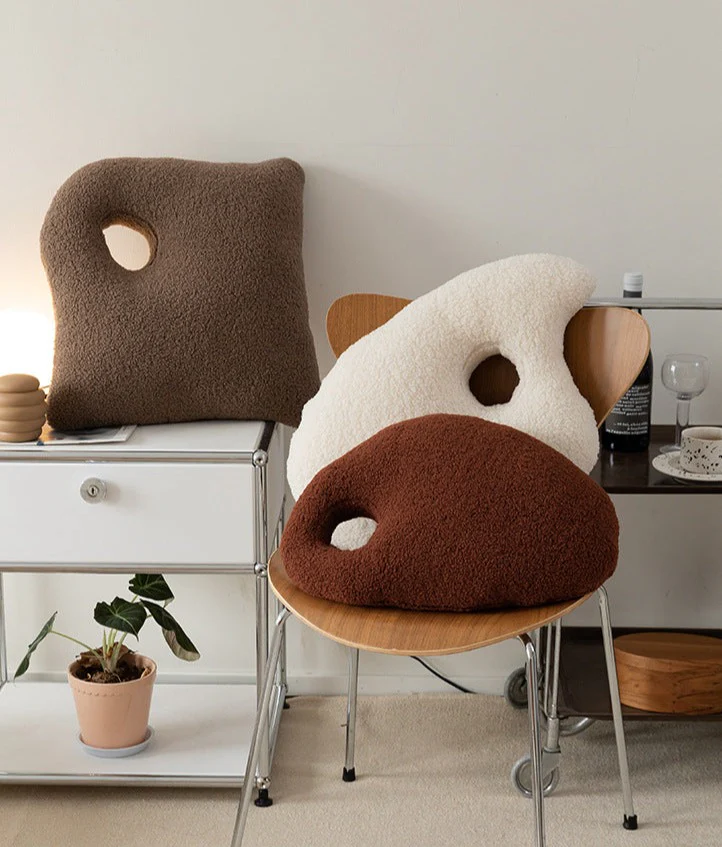 Pebble Wool Cushion - Image 4