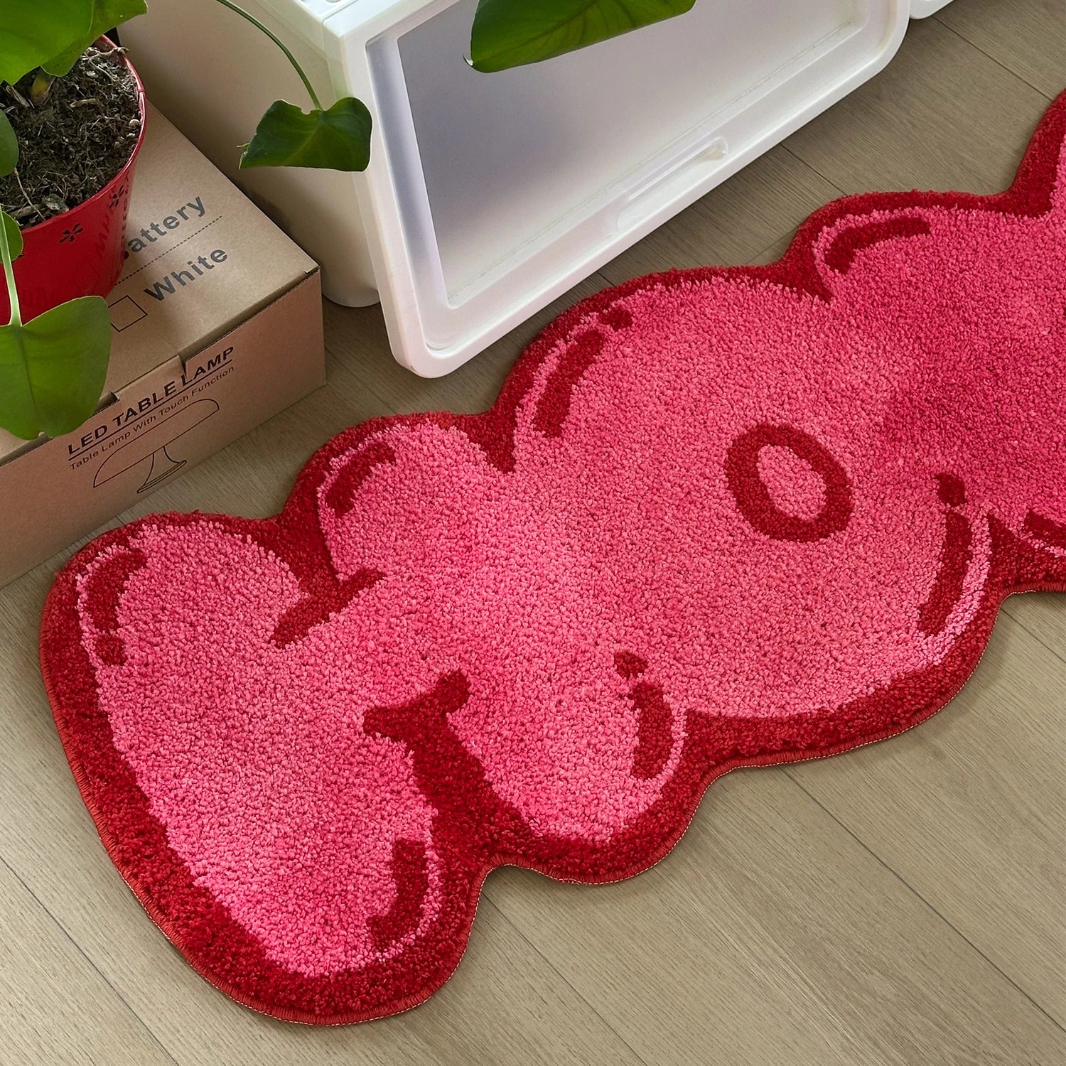 Pink Tufted "HOME" Balloon Font Rug - Image 4