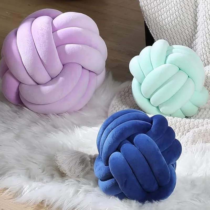 Plush Knot Cushion (Velvet) - Image 4