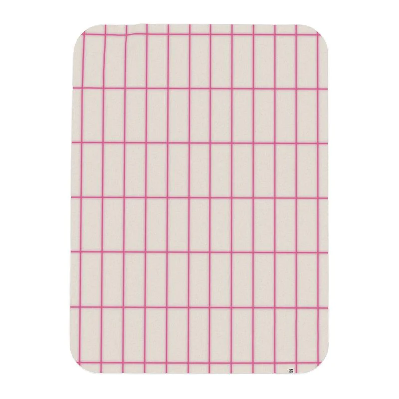 Poppy Pink Narrow Grid Throw - Image 6