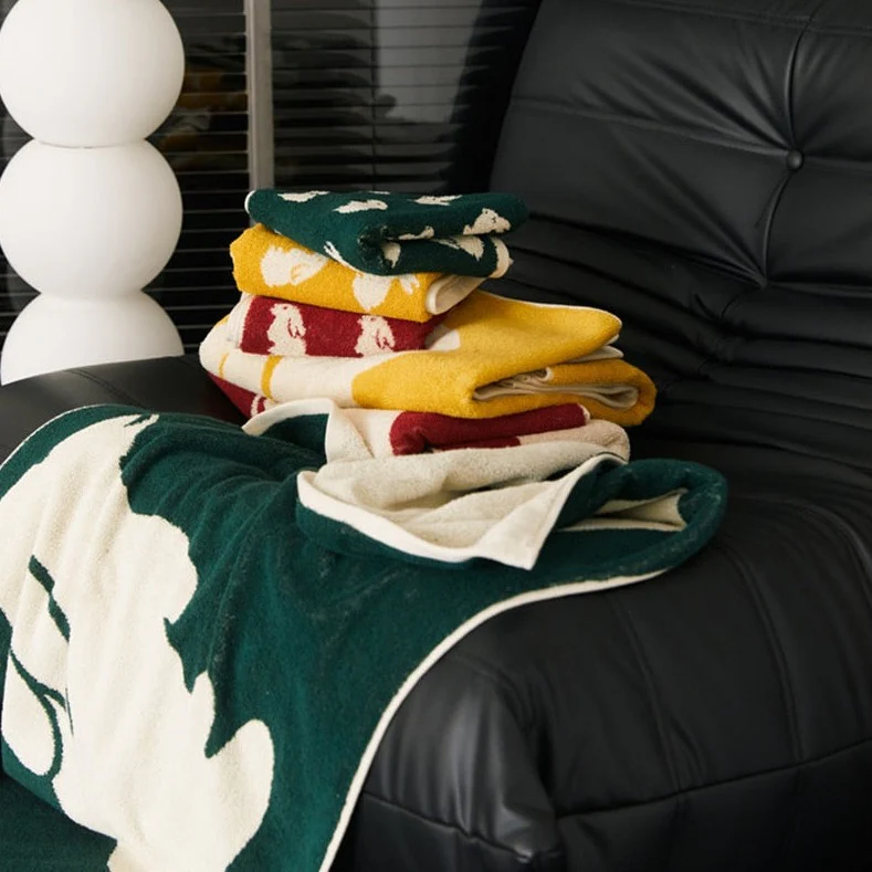 Rabbit Towel - Bath towel - Image 3