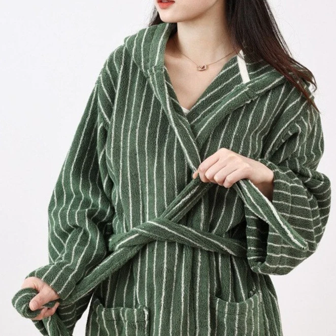 Retro Diamond Bath Robe - Image 13