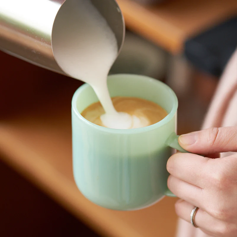 Retro Jade Glass Mug - Image 5