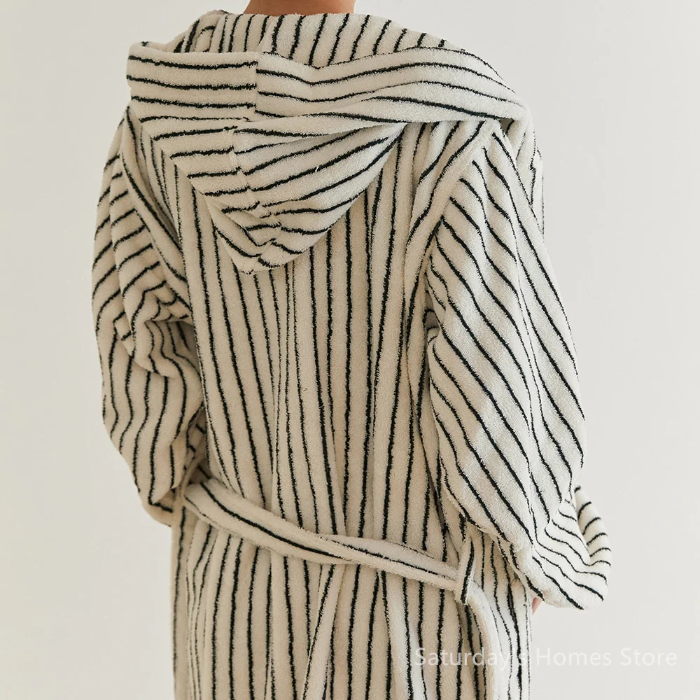 Retro Stripe Cotton Bath Gown - Image 5