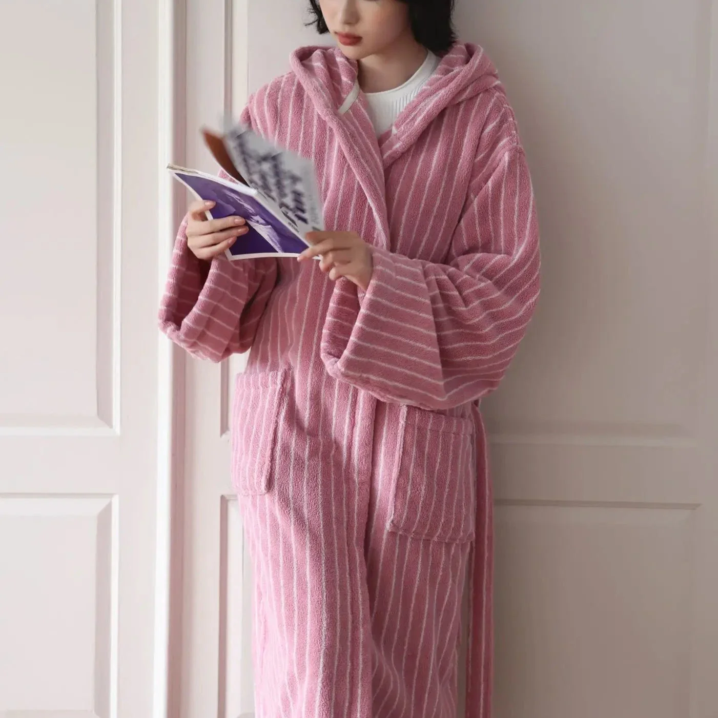 Retro Striped Cotton Bath Gown - Image 3