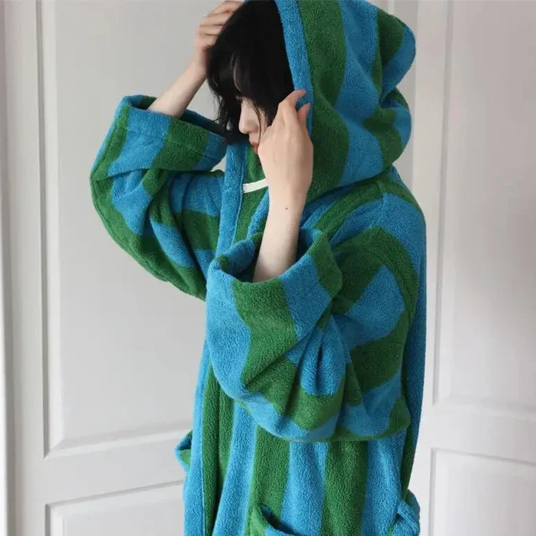 Retro Striped Cotton Bath Gown - Image 6