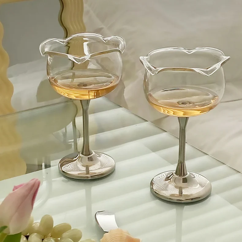 Rosy Petal-Like Glassware