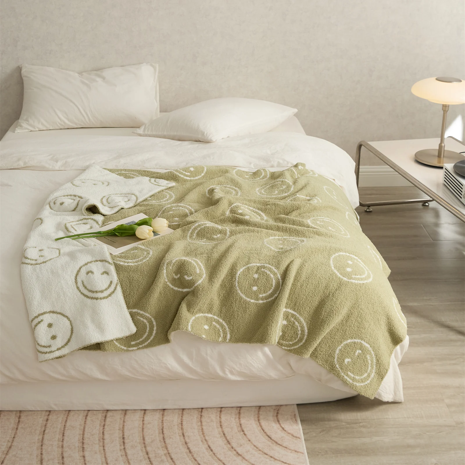 Smiley Blanket - Image 14